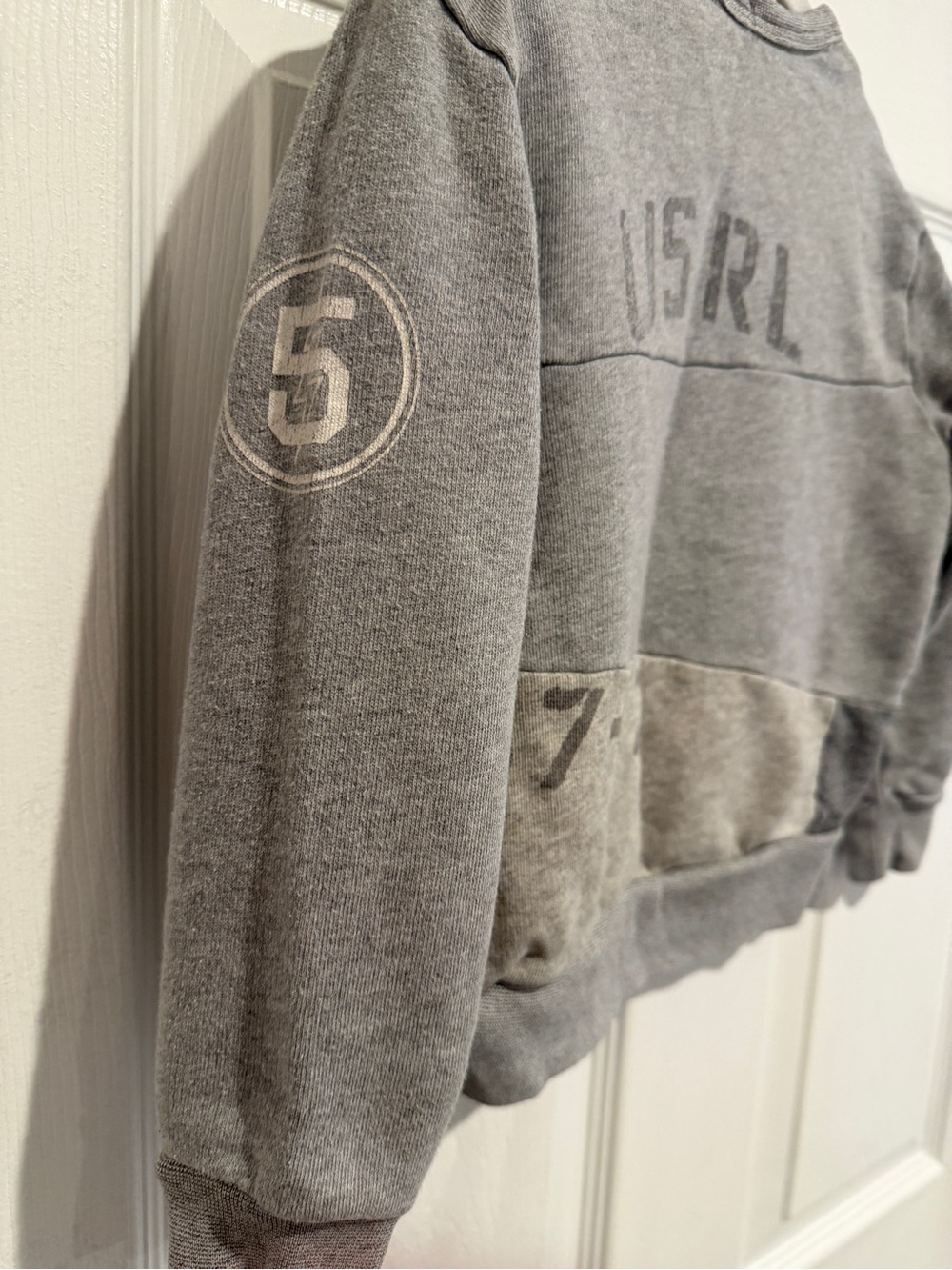 Polo Ralph Lauren Boys 2T Gray Patchwork Graphic Crewneck Sweatshirt - Picture 9 of 10